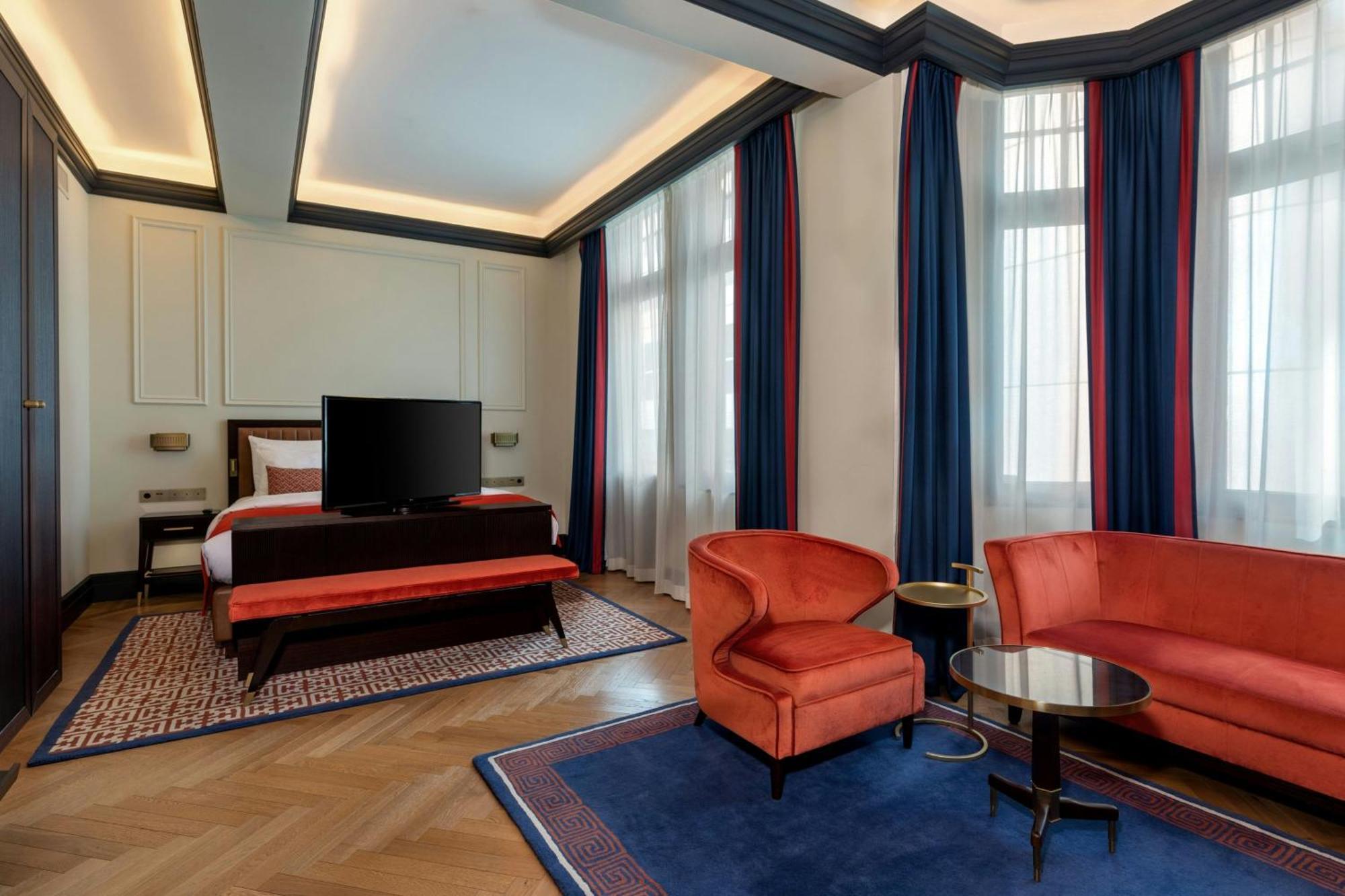One-Bedroom Junior King Suite,1643210120:JPEG